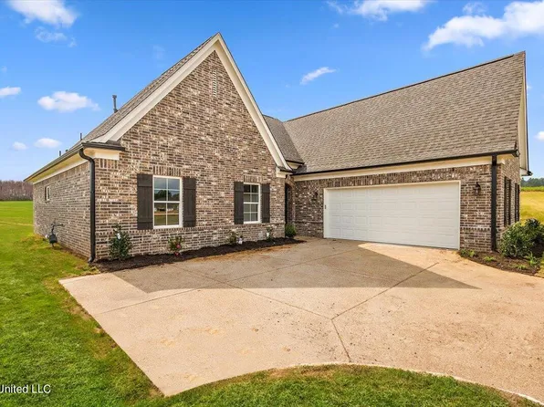 6383 Acorn Way, Walls, MS 38680