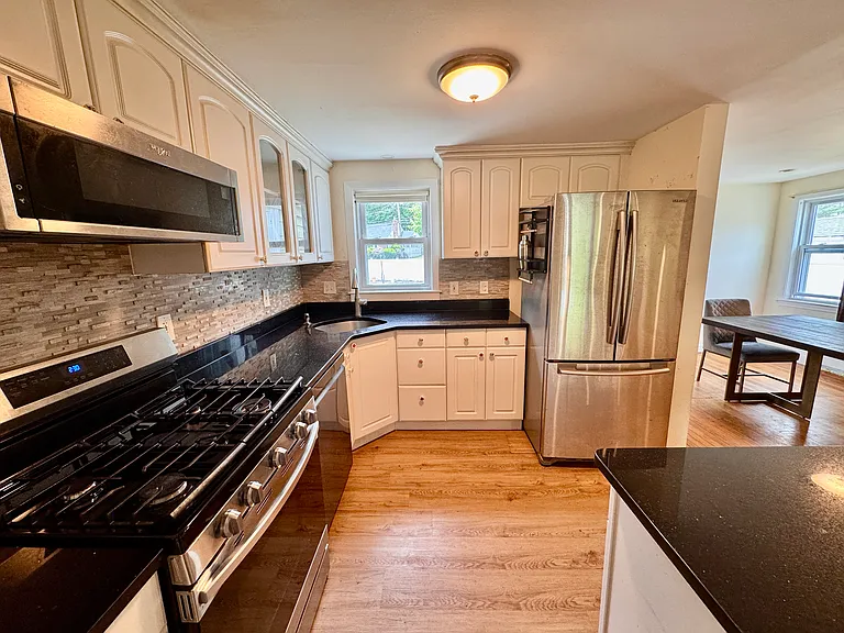 53 Gerald Rd — Photo 9