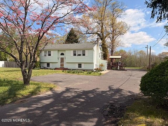 2nd image of 69 Hockamick Road