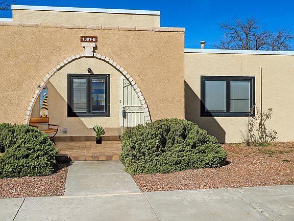 4th image of 1301 Rio Rancho Blvd SE #B