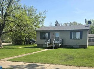 317 11th St NW, Chisholm, MN 55719