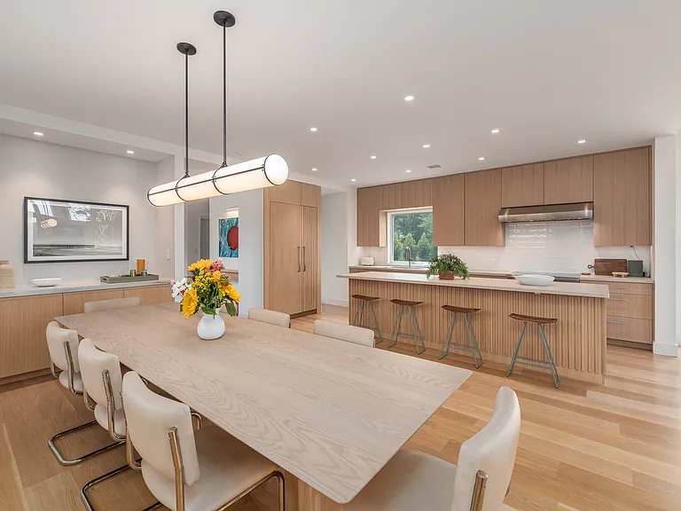 610 Wildberry Ln — Photo 23