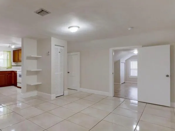 (undisclosed Address), West Palm Beach, FL 33407