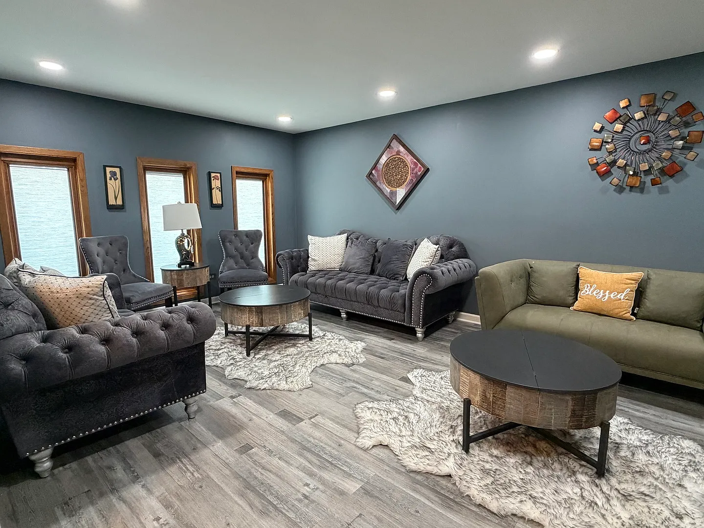 3 bed, 2022 sqft, $4,400 — Photo 4