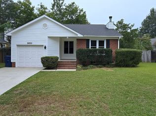 2685 Rivercliff Rd, Fayetteville, NC 28301