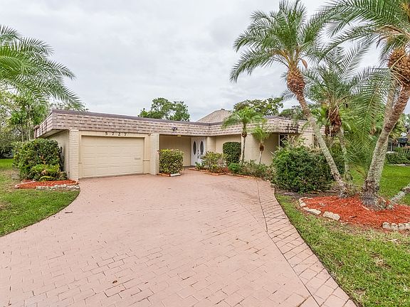 2nd image of 5727 S Bayberry Ln