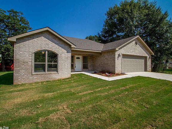 2nd image of 5 Algonkin Pl