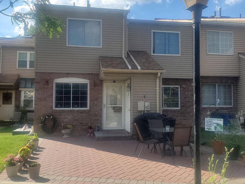 1st image of 31 Franklin Ln