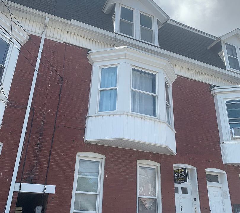 1st image of 728 S Pershing Ave APT 3