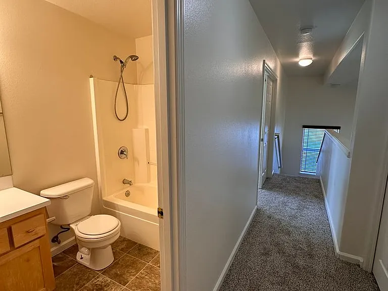 3870 Aerial Way — Photo 14