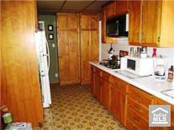 3rd image of 3613 Nipomo Ave