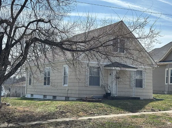 3112 Messanie St, Saint Joseph, MO 64501