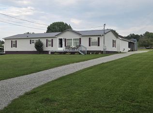 100 Lilloss Ave, Milton, WV 25541