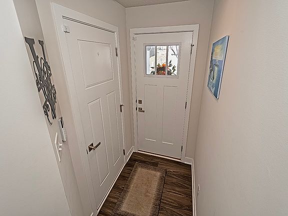 2nd image of 126 Lupine Dr