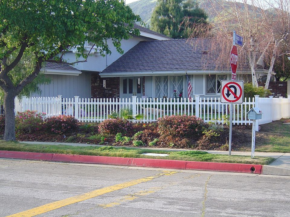 2nd image of 19049 Castlebay Ln