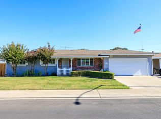 562 Del Rio Cir, Oakdale, CA 95361