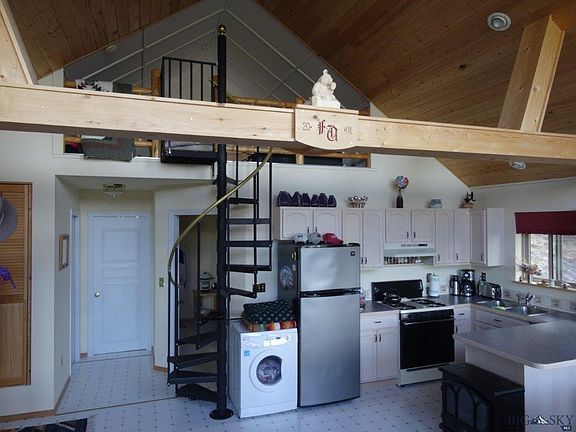 5th image of 760 Wolverine Dr