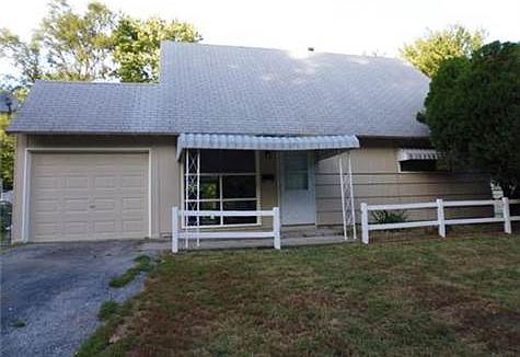1st image of 4726 Melody Ln