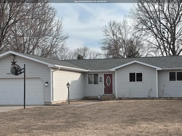 1002 Vine St, Dakota City, NE 68731