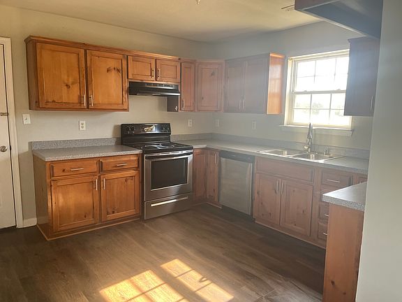 4th image of 101 Cotton Ct