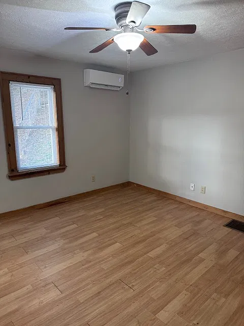 415 Richland Creek Rd. - 1 — Photo 2