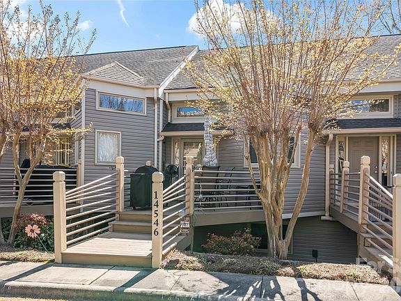 2nd image of 14546 Waterside Dr