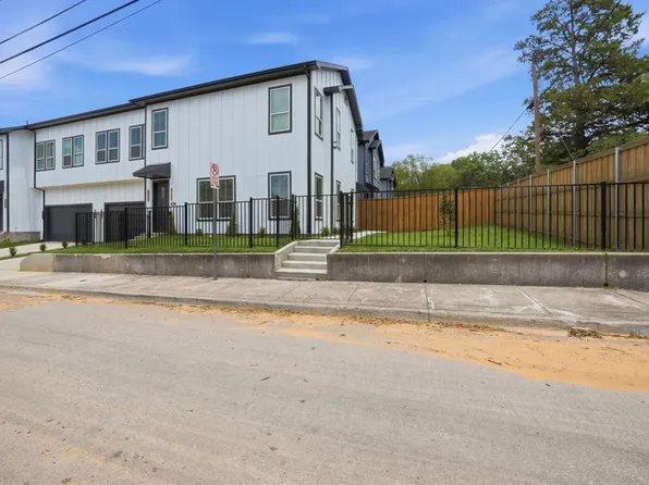 428 N Patton Ave, Dallas, TX 75203