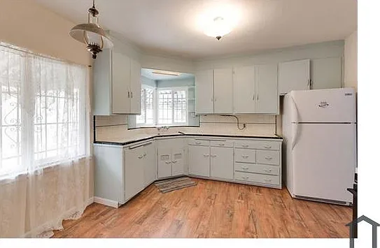 2839 Fruitvale Ave