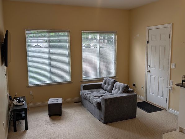 1 bedroom rental in Surrey — photo 5