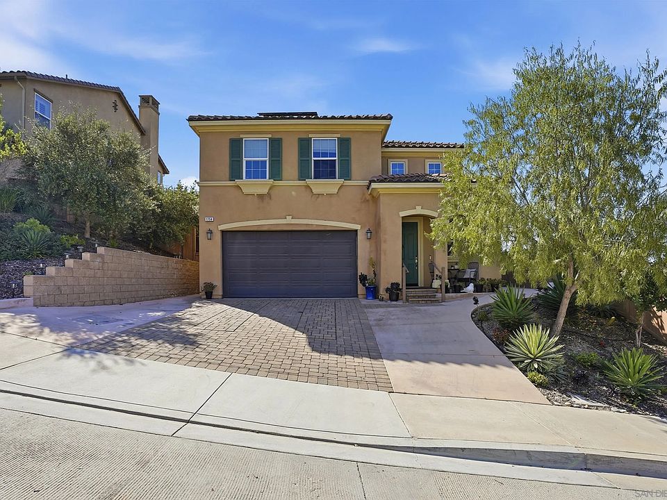 1st image of 1754 Avenida Regina