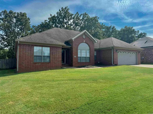 301 Pumice Dr, Sherwood, AR 72120
