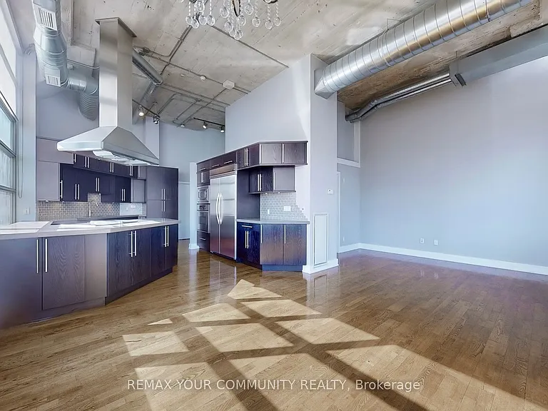 637 Lake Shore Blvd W #504 — Photo 9