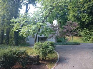 185 Warren St, Brookline, MA 02445