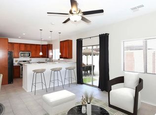 2929 N 37th St APT 10, Phoenix, AZ 85018