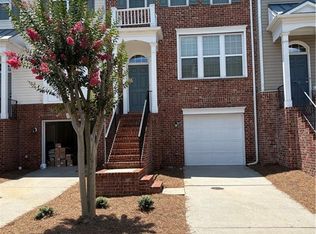 1384 Thornborough Dr, Alpharetta, GA 30004