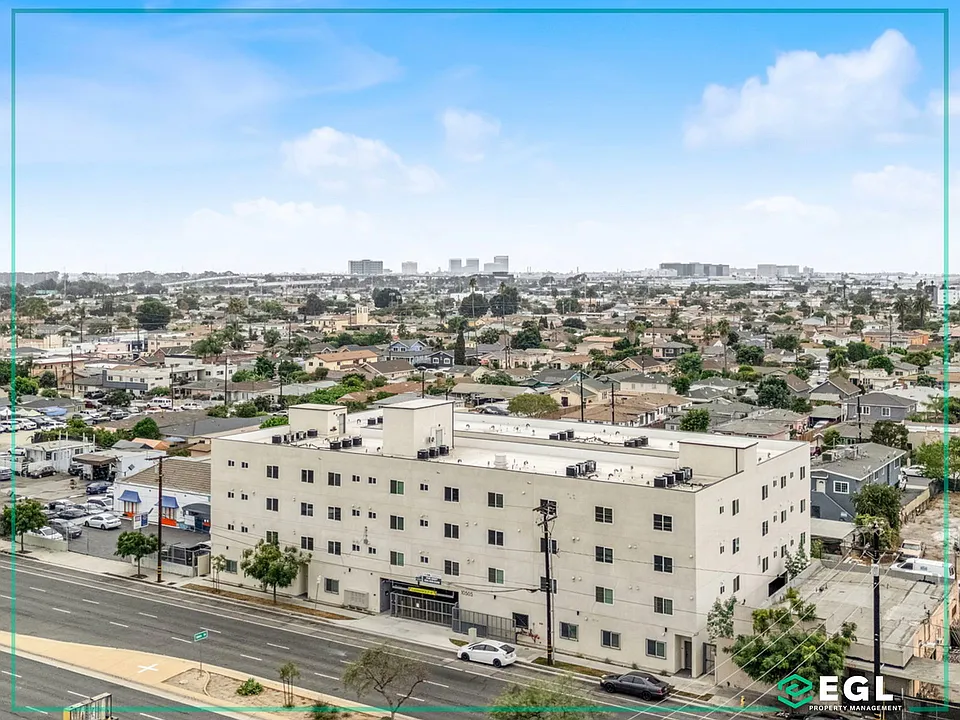 10505 Hawthorne