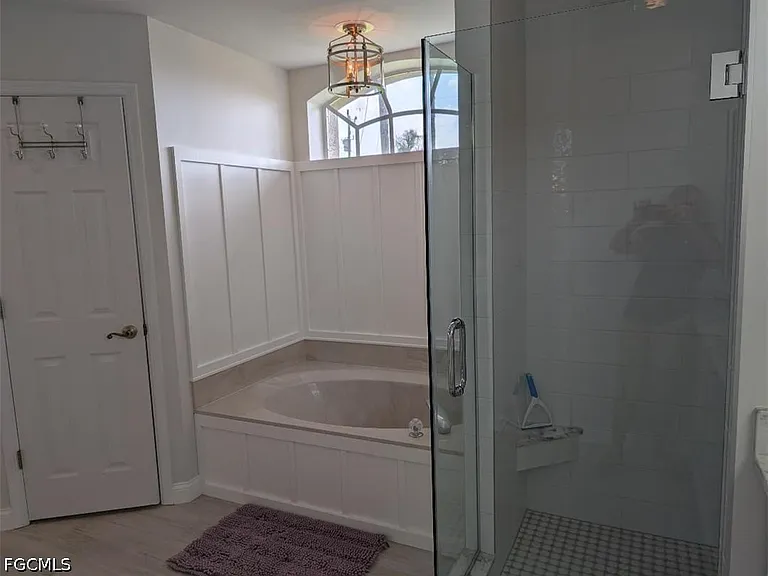 5008 SW 9th Pl — Photo 12