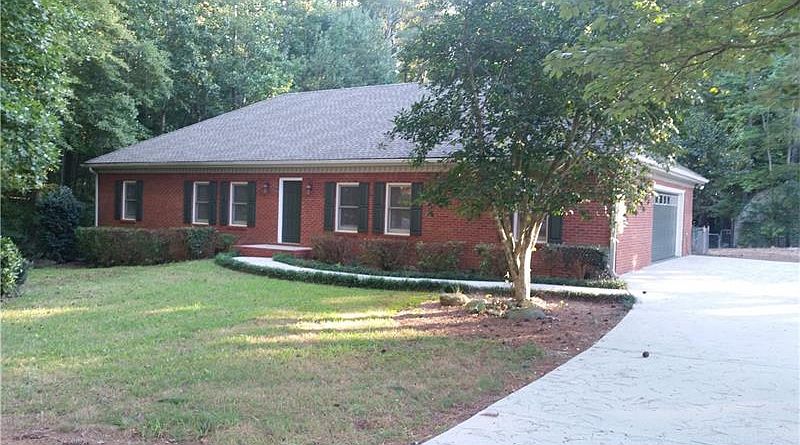 1st image of 4735 Matthews Park Dr