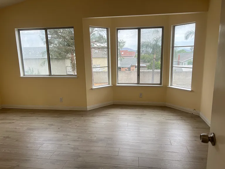 16183 Harvey Dr — Photo 33
