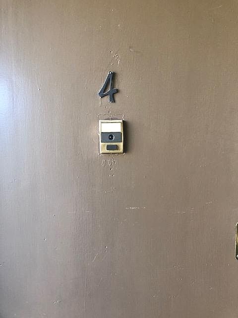 1st image of 2831 Montrose Ave APT 4