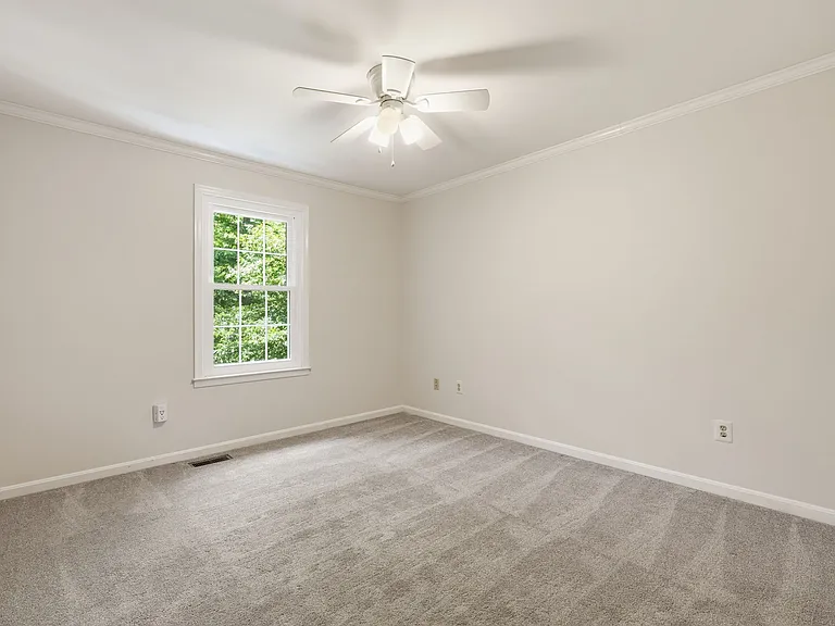 1294 Doubleday Dr — Photo 28