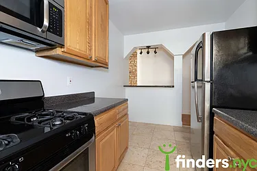 Rented by Clove Realty LLC