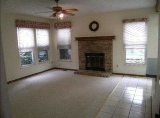 1339 Greencroft Rd, Columbus, OH 43230