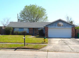 206 Melody Ln, Slidell, LA 70458