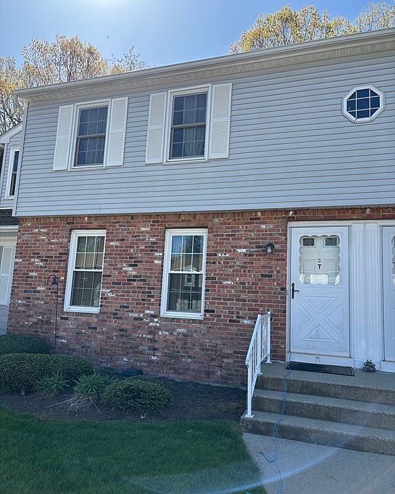 1st image of 283 Fuller Rd APT T