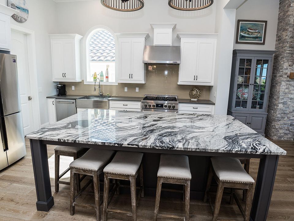 1st image of 235 La Valencia Cir
