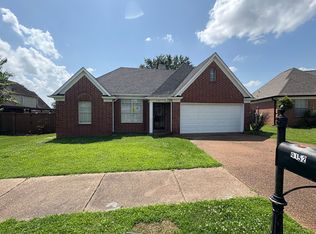 9152 Fletcher Wood Dr, Cordova, TN 38016
