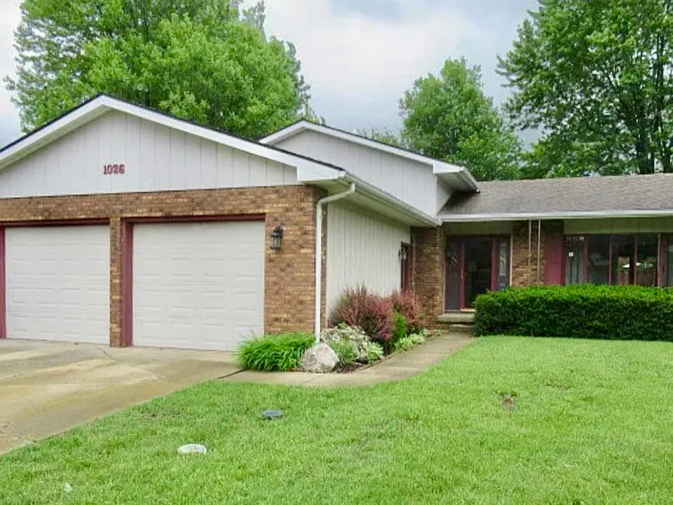 1026 Illinois Dr