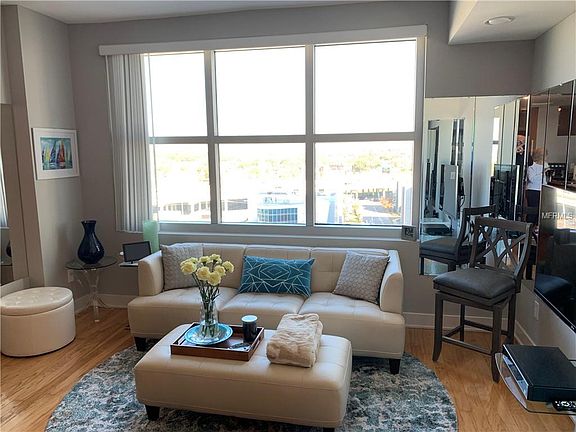 4th image of 1120 E Kennedy Blvd Unit 1019