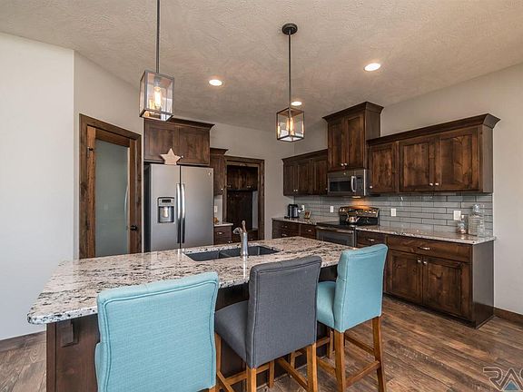 3rd image of 7108 S Cortez Cir
